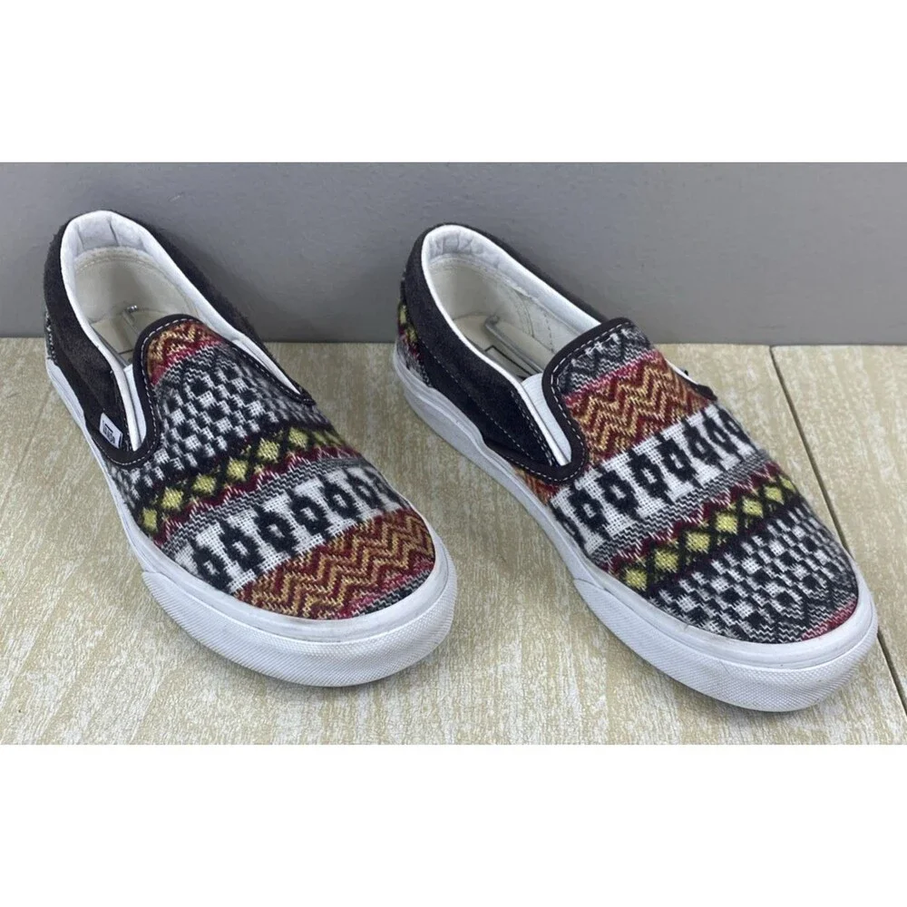 VANS Classic Slip-On Canvas Shoes Men's 5 or Women's 6.5 - Fair Isle Brown